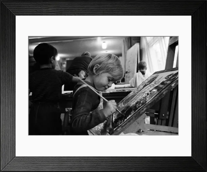 Framed Print : Families at Birminghams Art Centre. Birmingham, West Midlands. 2nd October 1967 Framed Print : Families at Birminghams Art Centre. Birmingham, West Midlands. 2nd October 1967