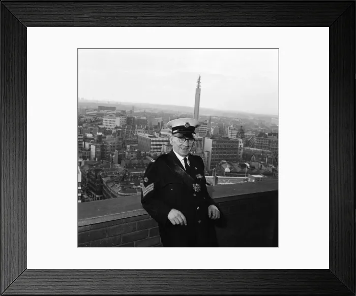 Framed Print : Mr Herron, who is the caretaker of the Rotunda building, Birmingham, West Midlands Framed Print : Mr Herron, who is the caretaker of the Rotunda building, Birmingham, West Midlands