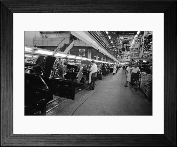 Framed Print : Employees at the BMC works at Longbridge, Birmingham, West Midlands. October 1967 Framed Print : Employees at the BMC works at Longbridge, Birmingham, West Midlands. October 1967