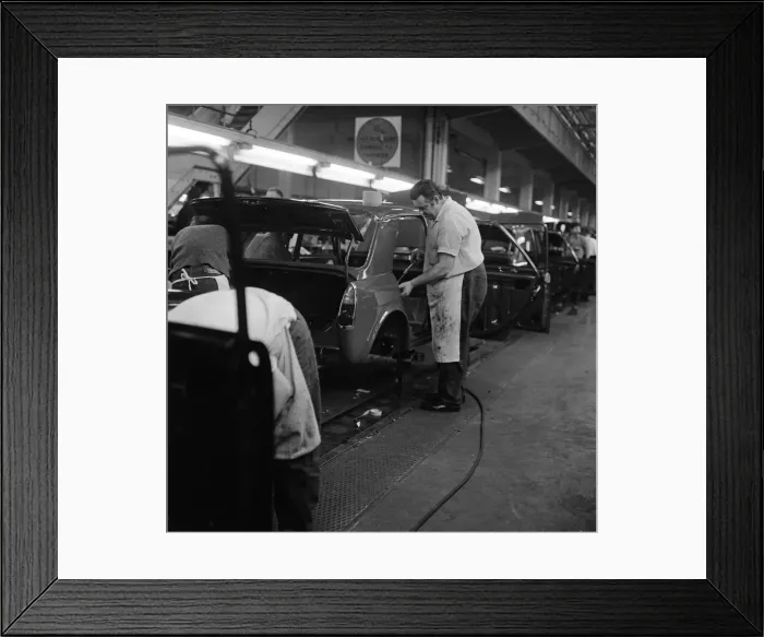 Framed Print : Employees at the BMC works at Longbridge, Birmingham, West Midlands. October 1967 Framed Print : Employees at the BMC works at Longbridge, Birmingham, West Midlands. October 1967
