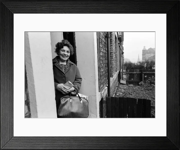Framed Print : Rose Blair of Elswick Row, Newcastle. April 1967 Framed Print : Rose Blair of Elswick Row, Newcastle. April 1967
