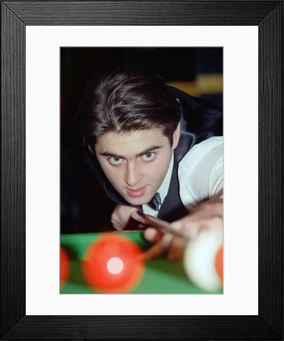 Framed Print : Snooker player Ronnie O Sullivan, pictured the day before his 16th birthday Framed Print : Snooker player Ronnie O Sullivan, pictured the day before his 16th birthday