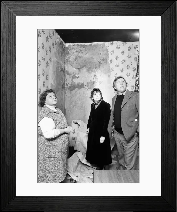 Framed Print : Member of Parliament for Birmingham Sparkbrook Roy Hattersley visits his constituency Framed Print : Member of Parliament for Birmingham Sparkbrook Roy Hattersley visits his constituency