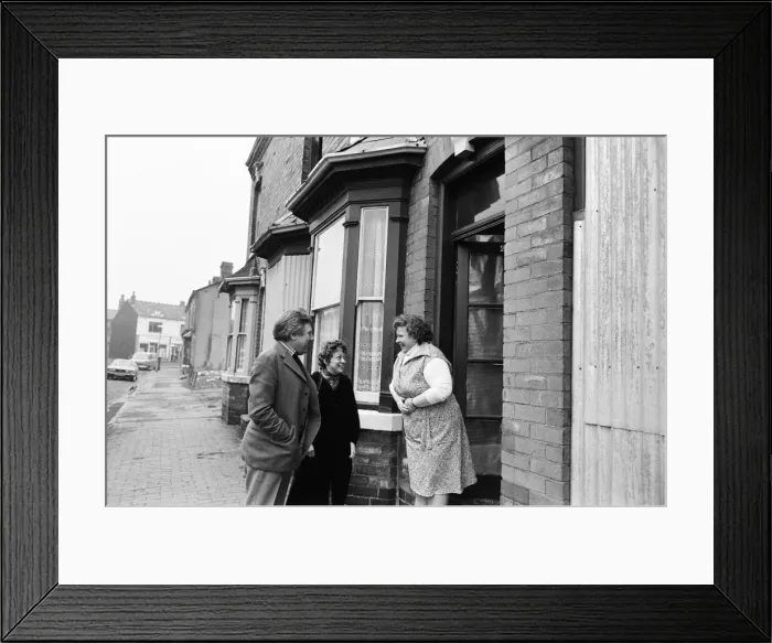 Framed Print : Member of Parliament for Birmingham Sparkbrook Roy Hattersley visits his constituency Framed Print : Member of Parliament for Birmingham Sparkbrook Roy Hattersley visits his constituency