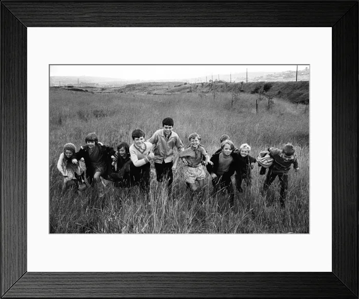 Framed Print : Children playing in the Lower Swansea Valley Project, Wales Framed Print : Children playing in the Lower Swansea Valley Project, Wales