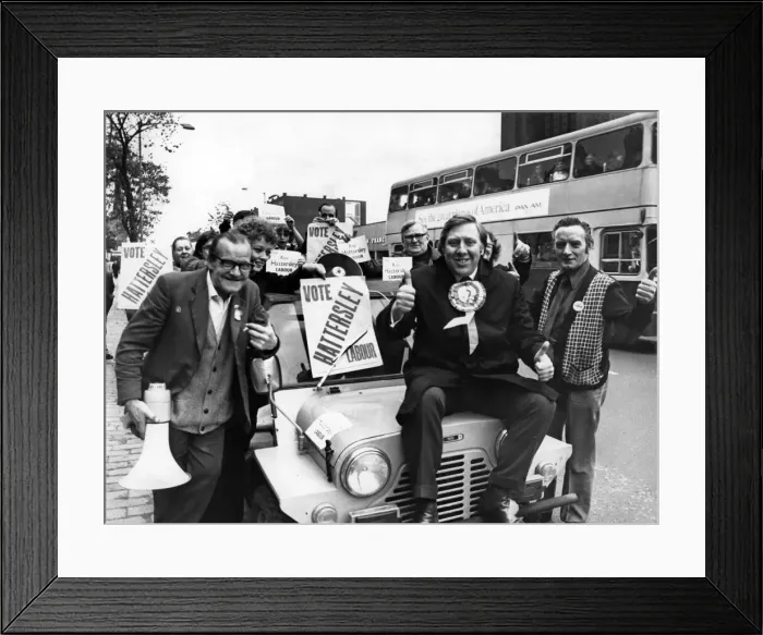 Framed Print : Member of Parliament for Birmingham Sparkbrook Roy Hattersley leads his campaign Framed Print : Member of Parliament for Birmingham Sparkbrook Roy Hattersley leads his campaign