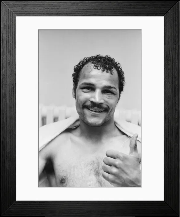 Framed Print : John Conteh vs Mate Parlov. WBC light-heavyweight title bout at Red Star Stadium Framed Print : John Conteh vs Mate Parlov. WBC light-heavyweight title bout at Red Star Stadium