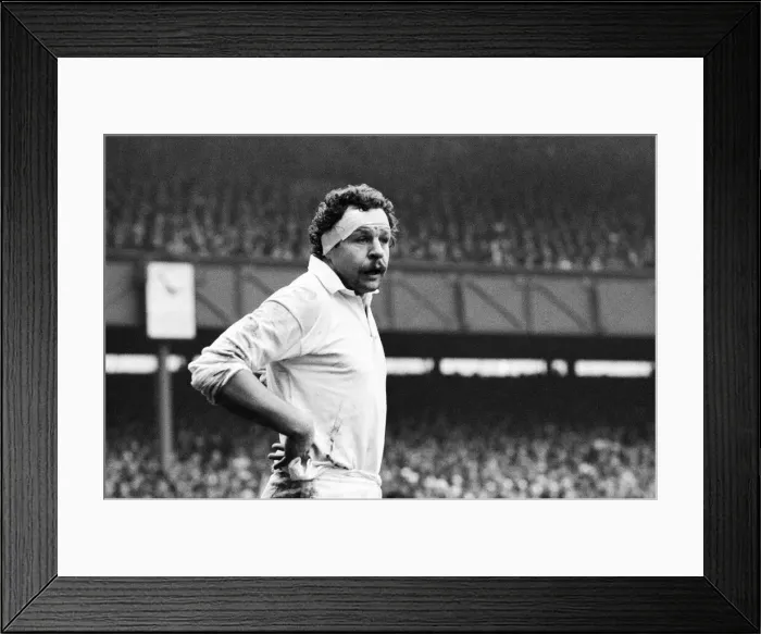 Framed Print : Rugby Union Five Nations International match at Twickenham. England 9 v Wales 8 Framed Print : Rugby Union Five Nations International match at Twickenham. England 9 v Wales 8