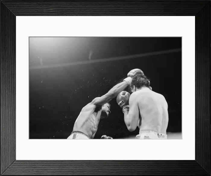 Framed Print : John Conteh vs Mate Parlov. WBC light-heavyweight title bout at Red Star Stadium Framed Print : John Conteh vs Mate Parlov. WBC light-heavyweight title bout at Red Star Stadium