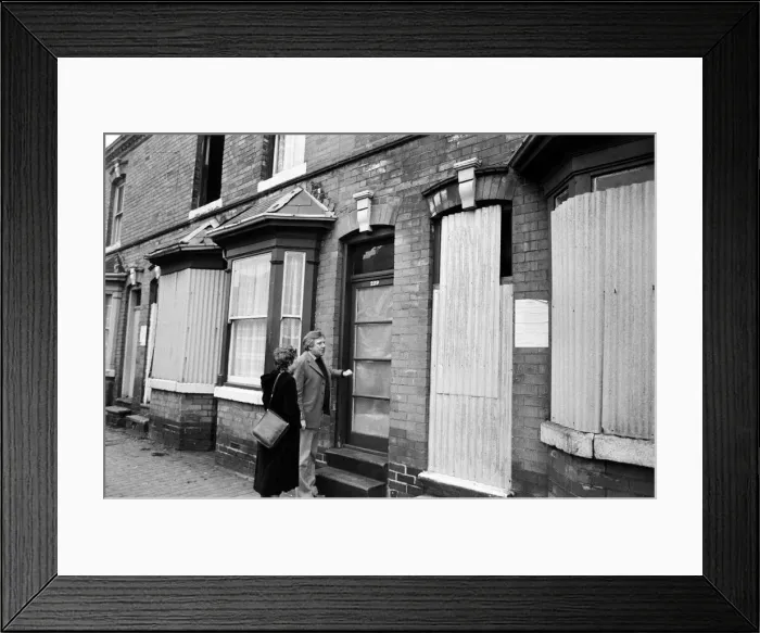 Framed Print : Member of Parliament for Birmingham Sparkbrook Roy Hattersley visits his constituency Framed Print : Member of Parliament for Birmingham Sparkbrook Roy Hattersley visits his constituency