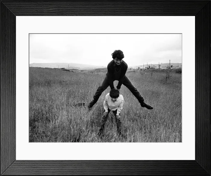 Framed Print : Children playing in the Lower Swansea Valley Project, Wales Framed Print : Children playing in the Lower Swansea Valley Project, Wales
