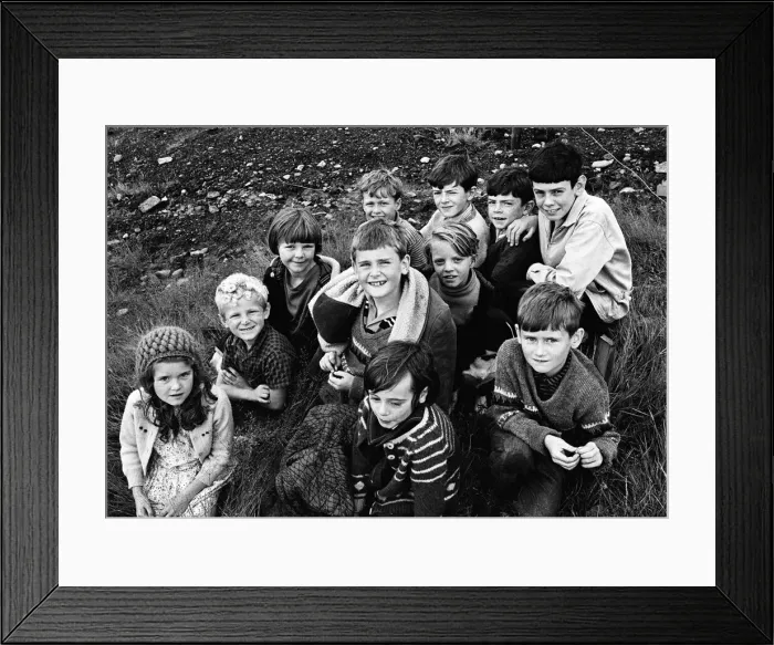 Framed Print : Children playing in the Lower Swansea Valley Project, Wales Framed Print : Children playing in the Lower Swansea Valley Project, Wales