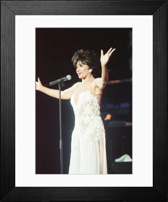 Framed Print : An Audience with Shirley Bassey, Television Special at the Empire Theatre, Liverpool