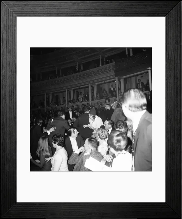 Framed Print : Miss World Beauty Competition at the Royal Albert Hall, London Framed Print : Miss World Beauty Competition at the Royal Albert Hall, London