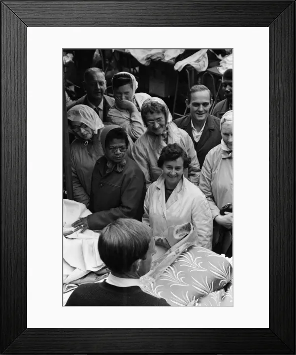 Framed Print : General scenes around the Bull Ring centre in Birmingham, West Midlands. 4th October 1967 Framed Print : General scenes around the Bull Ring centre in Birmingham, West Midlands. 4th October 1967