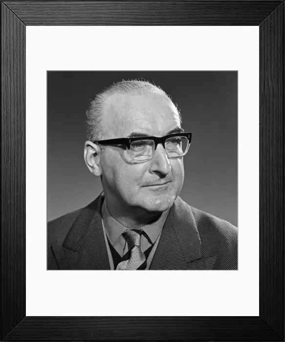 Framed Print : Ex Chief Superintendent George Smith, Special Branch Sunday Pictorial Spy Catcher Series