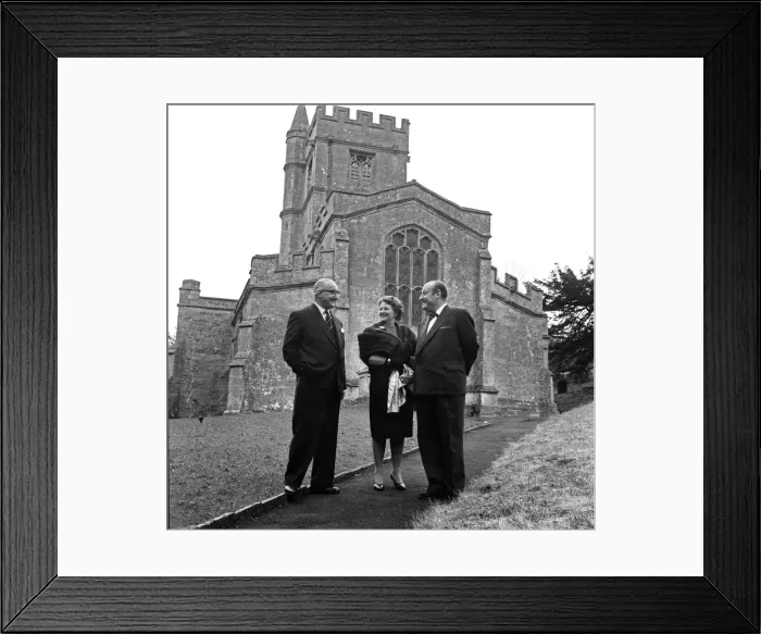 Framed Print : Ex Superintendent George Smith, Special Branch background pictures for Sunday Pictorial Framed Print : Ex Superintendent George Smith, Special Branch background pictures for Sunday Pictorial