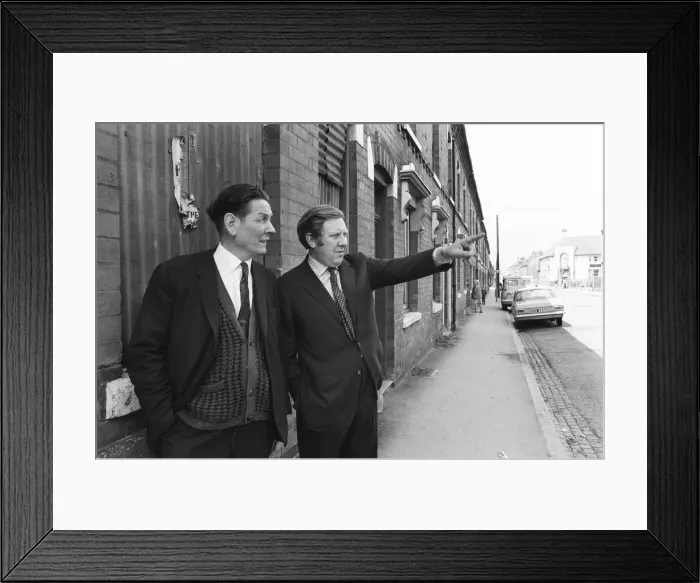Framed Print : Member of Parliament for Birmingham Sparkbrook Roy Hattersley visits slum housing in Framed Print : Member of Parliament for Birmingham Sparkbrook Roy Hattersley visits slum housing in