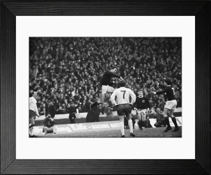 Framed Print : Scotland 1 v England 1. UEFA European Championship Group 8 match at Hampden Park Framed Print : Scotland 1 v England 1. UEFA European Championship Group 8 match at Hampden Park