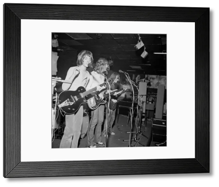 Framed Print : Picture shows the rock supergroup Humble Pie, photographer in August 1969 Framed Print : Picture shows the rock supergroup Humble Pie, photographer in August 1969