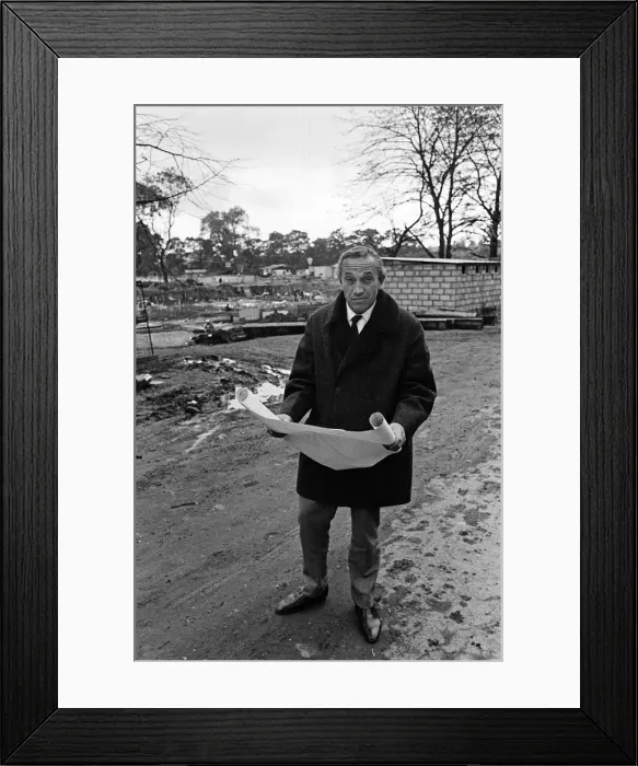 Framed Print : Architect John Madin at the site of the new BBC headquarters in Pebble Mill Lane