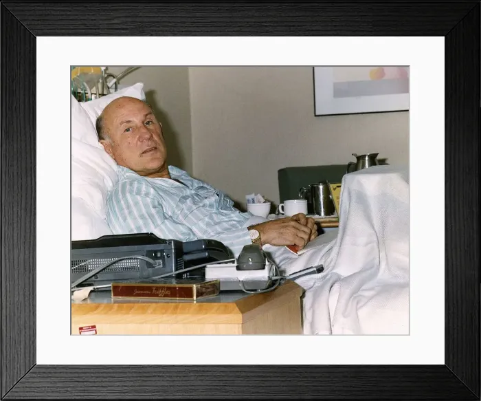 Framed Print : Stirling Moss ex Grand Prix racing driver lying in a hospital bed after breaking his leg Framed Print : Stirling Moss ex Grand Prix racing driver lying in a hospital bed after breaking his leg