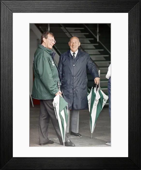 Framed Print : Former Formula One racing driver Sterling Moss (right). Moss was driving a C-Type Framed Print : Former Formula One racing driver Sterling Moss (right). Moss was driving a C-Type