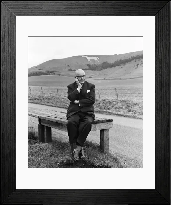 Framed Print : Ex Superintendent George Smith, Special Branch background pictures for Sunday Pictorial Framed Print : Ex Superintendent George Smith, Special Branch background pictures for Sunday Pictorial
