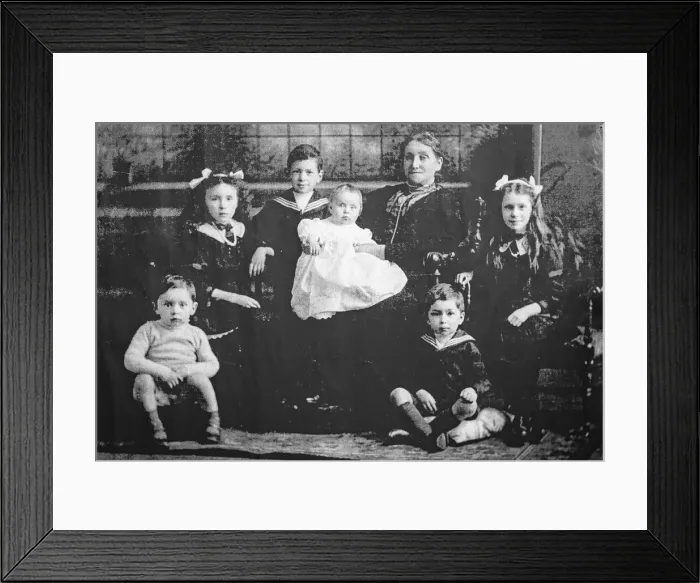 Framed Print : Fee £100 for online and £200 for print Bob Weighton - worlds oldest man Framed Print : Fee £100 for online and £200 for print Bob Weighton - worlds oldest man