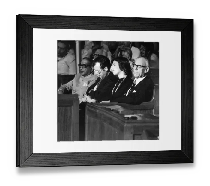 Framed Print : DENIS THATCHER AND CAROL THATCHER - 21ST APRIL 1981