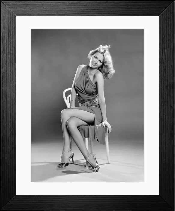 Framed Print : Jeane Manson, American singer, Studio Pix, London, Friday 29th June 1979 Framed Print : Jeane Manson, American singer, Studio Pix, London, Friday 29th June 1979