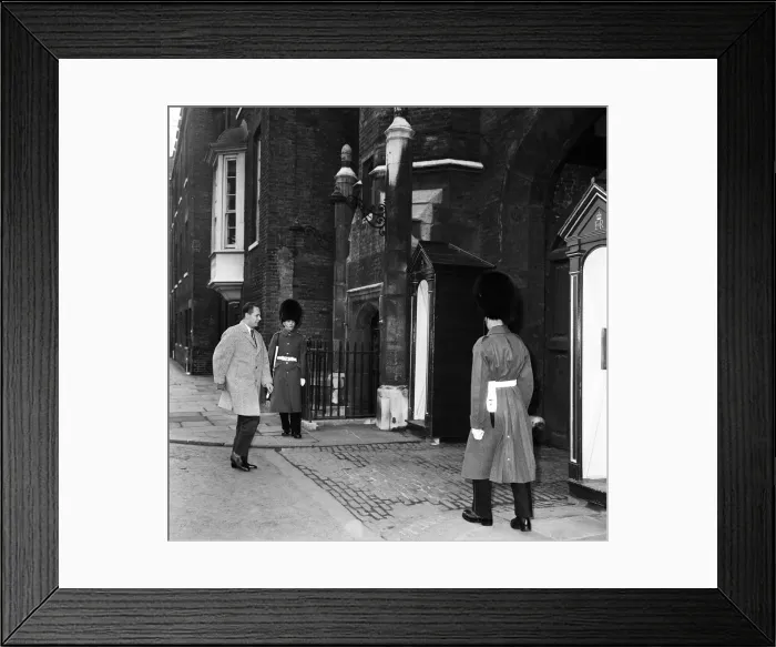 Framed Print : Magician Fred Kaps who appeared before forty guests at St James Palace to celebrate Framed Print : Magician Fred Kaps who appeared before forty guests at St James Palace to celebrate