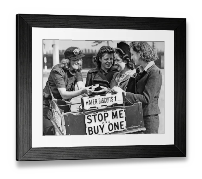 Framed Print : Nottinghams women in war time - Ice cream saleswoman 15th June 1945 Framed Print : Nottinghams women in war time - Ice cream saleswoman 15th June 1945
