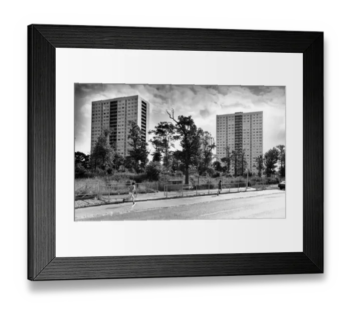 Framed Print : Cantril Farm, Liverpool. 14th August 1982 Framed Print : Cantril Farm, Liverpool. 14th August 1982
