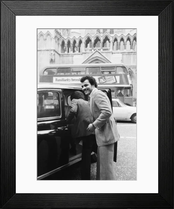 Framed Print : World Boxing Champion John Conteh appeared at Law Courts today