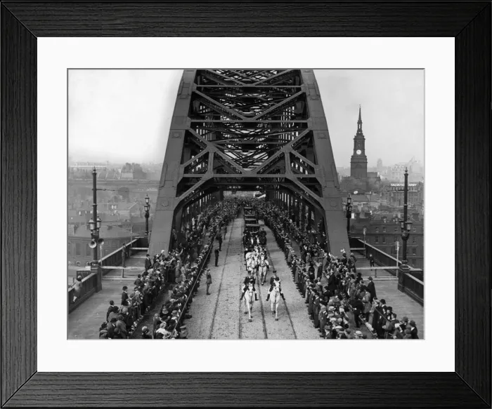 Framed Print : The Royal procession carrying King George V and Queen Mary passing the newly opened Tyne Framed Print : The Royal procession carrying King George V and Queen Mary passing the newly opened Tyne
