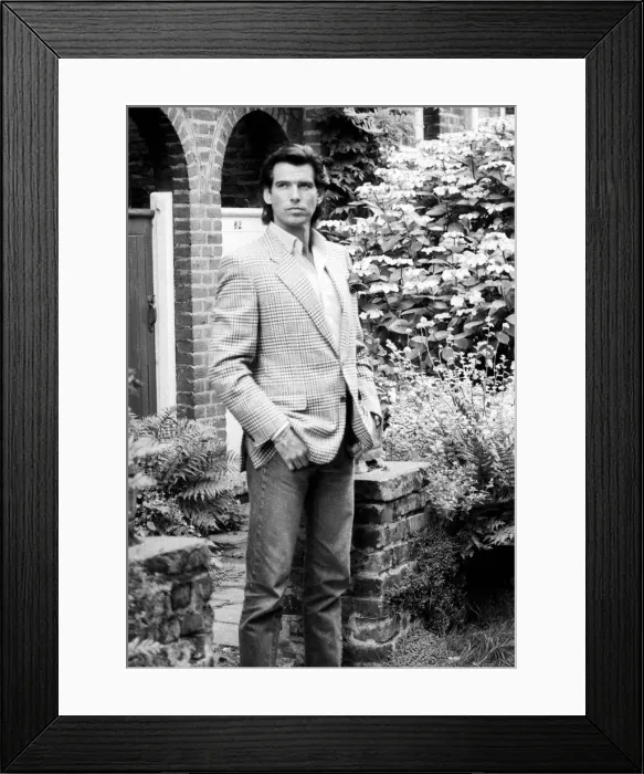 Framed Print : Pierce Brosnan, actor - 15 / 8 / 1988 Framed Print : Pierce Brosnan, actor - 15 / 8 / 1988