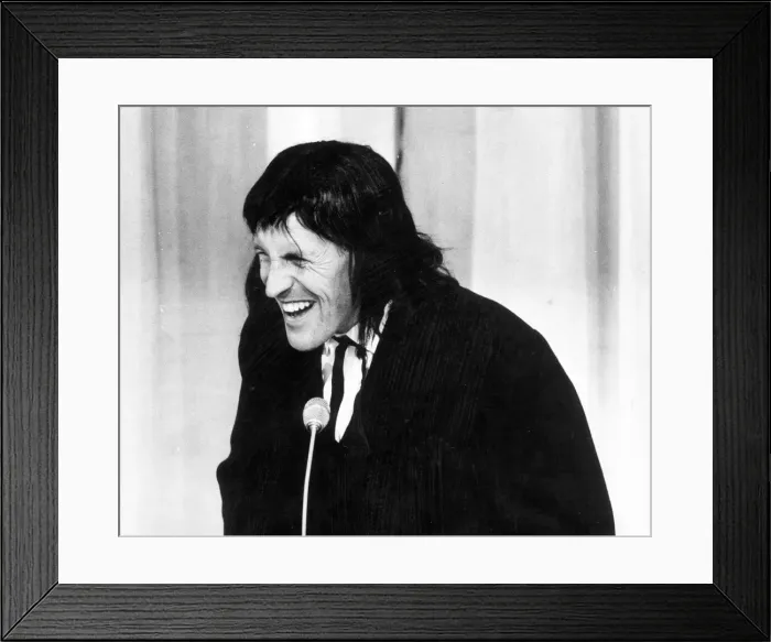 Framed Print : BRUCE FORSYTH in 1961 Framed Print : BRUCE FORSYTH in 1961