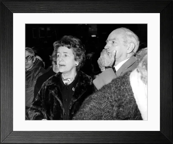 Framed Print : DAME PEGGY ASHCROFT AT A MEMORIAL SERVICE - 1976 09 / 12 / 1976 Framed Print : DAME PEGGY ASHCROFT AT A MEMORIAL SERVICE - 1976 09 / 12 / 1976
