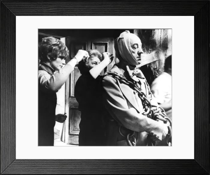 Framed Print : Alec Guinness preparing to film ghost scene in film musical Scrooge - February 1970