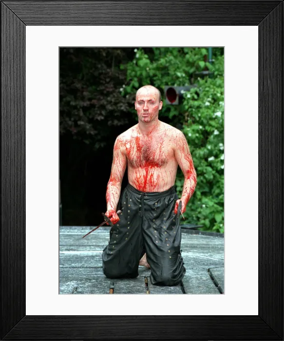 Framed Print : PETER WOODWARD IN MACBETH AT REGENTS PARK OPEN AIR THEATRE, 1991