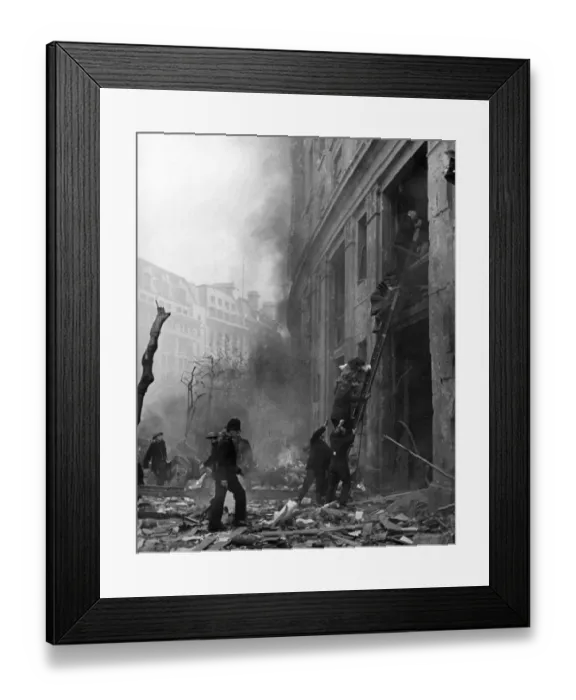 Framed Print : V1 flying bomb attack, Aldwych, London, 30th June 1944. One of the deadliest Framed Print : V1 flying bomb attack, Aldwych, London, 30th June 1944. One of the deadliest