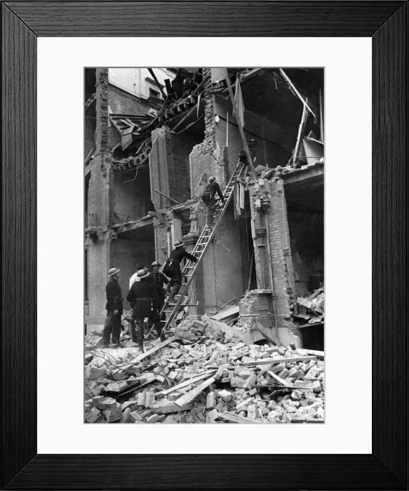 Framed Print : A rescue by the National Fire Service when a flying bomb crashed on flats at Nevern
