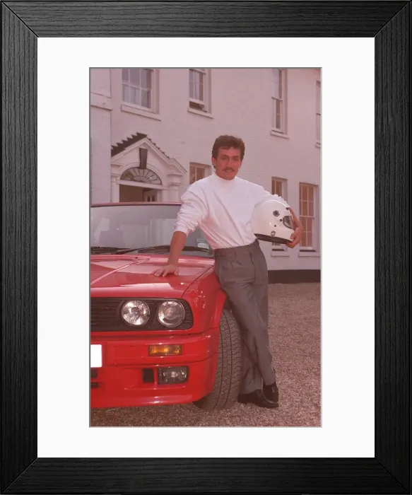 Framed Print : BARRY MCGUIGAN, BOXER, IN PHOTOCALL AT HIS HOME 13 / 09 / 1991 Framed Print : BARRY MCGUIGAN, BOXER, IN PHOTOCALL AT HIS HOME 13 / 09 / 1991