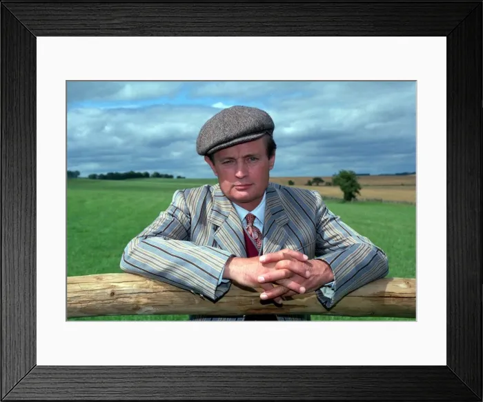Framed Print : DAVID MCCALLUM, ACTOR 16 / 07 / 1991 Framed Print : DAVID MCCALLUM, ACTOR 16 / 07 / 1991