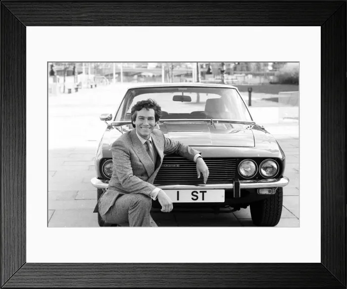 Framed Print : Simon Dutton, actor, as The Saint. 15 / 03 / 1989 Framed Print : Simon Dutton, actor, as The Saint. 15 / 03 / 1989