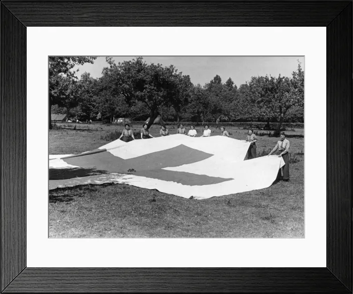 Framed Print : Queen Alexandrias Nursing Sisters at work behind the front line in the Caen-Tilly Framed Print : Queen Alexandrias Nursing Sisters at work behind the front line in the Caen-Tilly