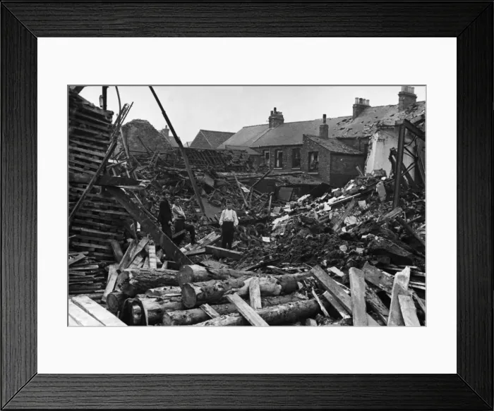 Framed Print : Scene of destruction showing damage to housing in Kingston Upon Hull after a bombing Framed Print : Scene of destruction showing damage to housing in Kingston Upon Hull after a bombing