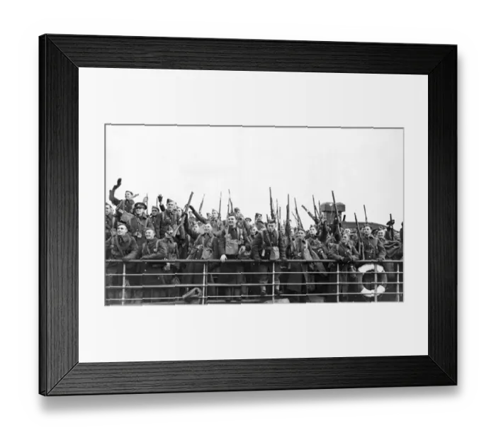 Framed Print : The Canadian Troops Arrive in Britain, waving aloft their rifles Framed Print : The Canadian Troops Arrive in Britain, waving aloft their rifles