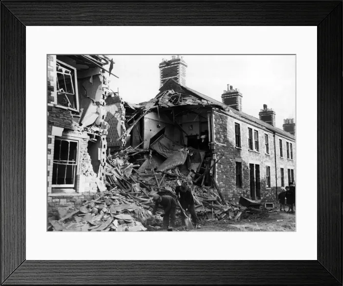 Framed Print : Damage to houses in Canton, Cardiff, following a Nazi raid. Circa 1941